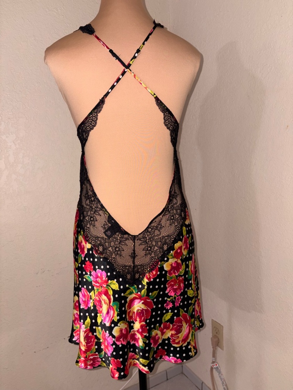 Victoria's Secret Black Satin Floral Lace Chemise with Pink Bow - Picture 3 of 4